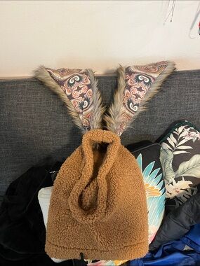 Festival hoodie w/ fuzzy ears